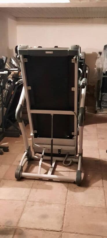 Orginal alman trenajorlaridir munasib qiymetlerle . Burda yazilan