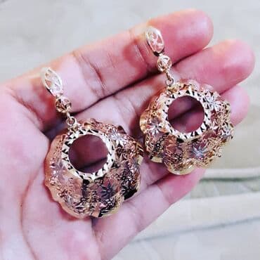 tək qaş: Sırğa, Sarı qızıl, 585 Əyar, 691 g — 4