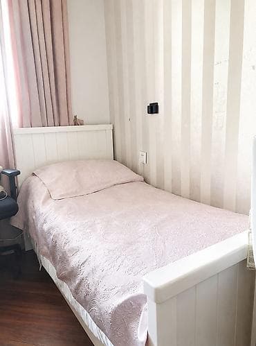 Tək nəfərlik MDF çarpayı satılır. 2 ədəd mövcuddur. MDF materialdan