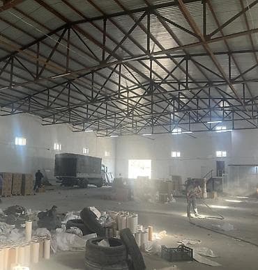 Anbar/istehsalat sahəsi,, Şixov,,, Bine, ve Ticaret mərkəzine yaxin