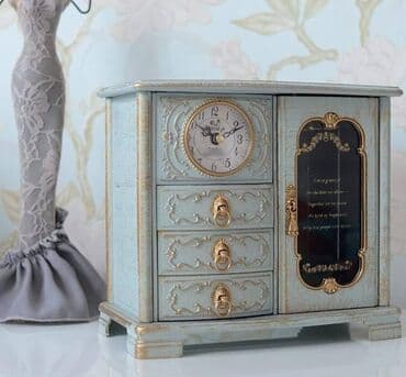 вешалки напольные для одежды деревянные дорогие: Шкатулка Для украшений — 1