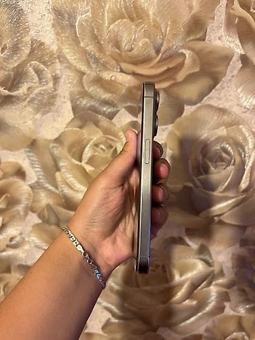 iphone 15 pro 2 el: IPhone 15 Pro, 128 GB, Natural Titanium, Simsiz şarj — 2