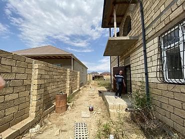 1 комната аренда: 3 комнаты, 200 м², Без ремонта — 5