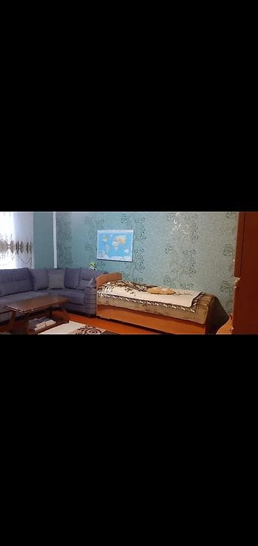 qaracuxurda ev alqi satqisi: Ariz yaşayış massivində təmirli həyət evimiz satışa çıxıb evin hər iki — 5