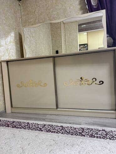 Güzgülü lalafo.az -da Güzgülü