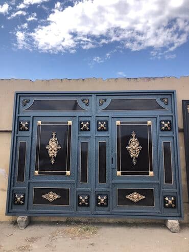 köhne darvazalar: Ölçü Eni -3.5 Hündürlük 2.60 List Temiz-2 Şveller -8 Profil 40/40 — 6