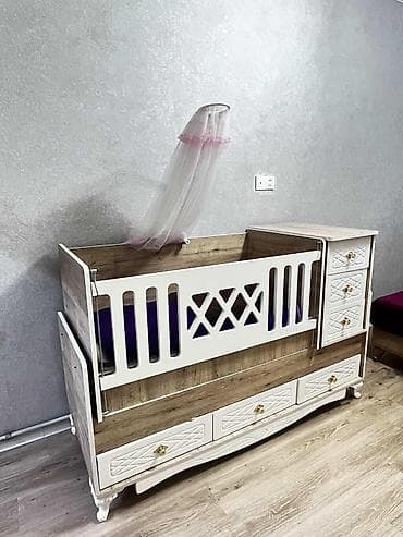 Gul✔️100 man(Saray MTK). Uşaq krovatı.Az istifadə olunub, yenidi