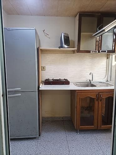 Binəqədi qəsəbəsi mərkəzə, dayanacağa yaxın 2 otaqlı oddelni əşyali — 5