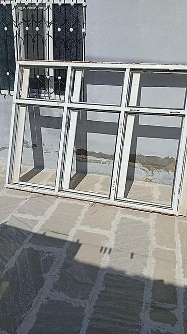 2 ədəd pəncərə Eni 1*50 hündürlük 2 m Naliçniklidi hər ikisi Qiymət