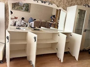 perla mebel salonu: Klassik üslubda qonaq otağı mebelləri dəsti Tərkibi: - Geniş — 1