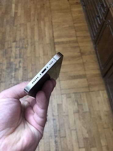 komputer ekran: IPhone 13 Pro, Qızılı — 5