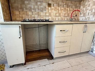 Ev və bağ: Mətbəx mebeli + işlək qaz ocağı və aspirator dəsti - Üst və alt — 3
