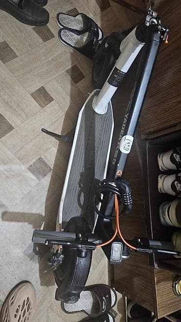 2 el scooter: Skuter satılır Çoxdandı işlətmirəm yanır ama getmir bilmirəm problem — 3