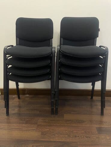 Ofis stulları satılır. 	•	Sayı: 8 ədəd 	•	Vəziyyəti: Az istifadə