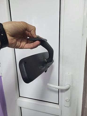 17 lik sam disk: Mercedes guzgu.ideal veziyyetde.orijinal
Mersedes guzgu — 2