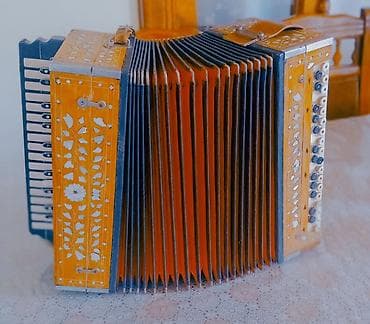 gitar klassik: Qarmon, Akustik — 3