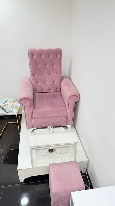 Pedikur ucun kresla tecili satilir hecbir problmei yoxdur yaxai
