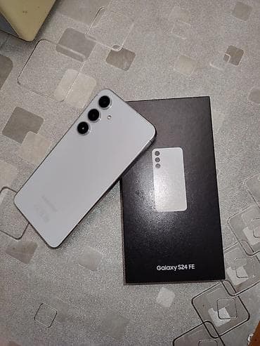 black shark 5: Samsung Galaxy S24 FE, 128 GB, rəng - Ağ, Simsiz şarj — 1