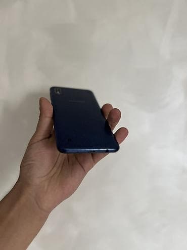 muzikalni centir: Samsung Galaxy A10, 32 GB, rəng - Mavi, Sensor — 5