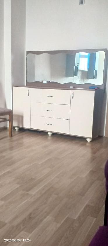 kamotlar mebel: İşlənmiş, Güzgülü — 2