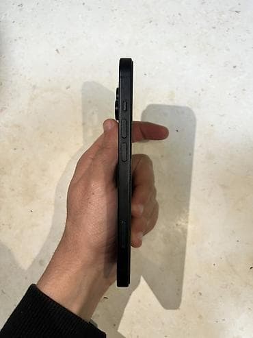 ayfon 6es: IPhone 15, 128 GB, Black Titanium, Simsiz şarj, Face ID — 4