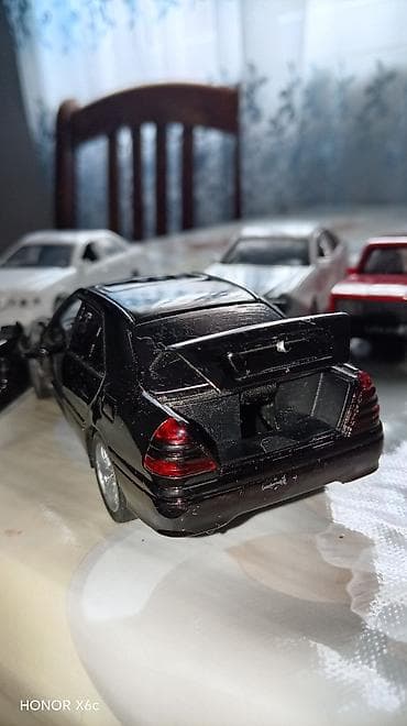 Kolleksiya üçün metal model avtomobillər dəsti Hamısı birlikdə 20 — 7