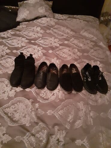 kişi üçün çimərlik ayaqqabısı: Kişi ayaqqabıları dəsti 4cutdu razmerler 40 hamisi bir yerde satilir — 1