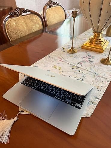 Apple MacBook: Macbook Air 13.6 - 512 Gb M3 Noqte,ciziq yoxdur, yeniden sechilmir — 5