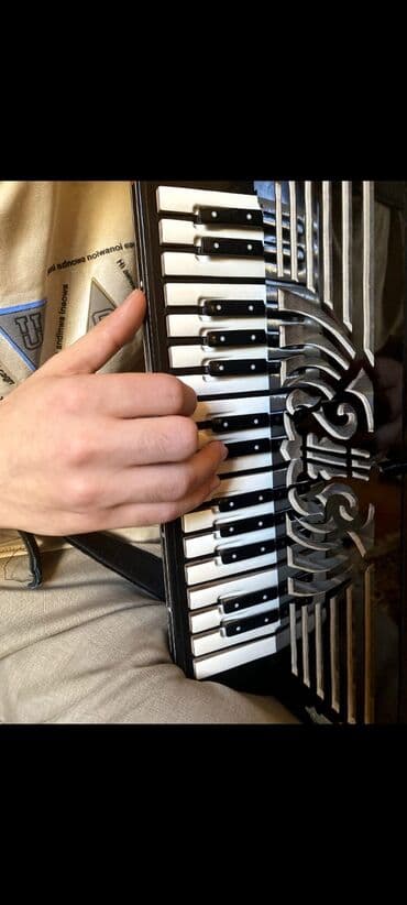 samdanlar ve saat: Qarmon, Akustik, Yeni, Ünvandan götürmə — 7