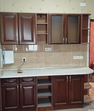 Metbex mebeli satilir 230 azn fistiq agacindandir unvan Razin olcu