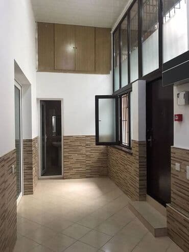 sumqayitda arenda obyekt: 28 may sahil metrosuna yaxın əşyali təmirli 3 otağlı ofis yol kənarı — 7