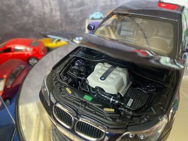 metbex tavan modelleri: Коллекционная модель BMW 545i E60 dark blue 2008 KYOSHO Scale 1:18 — 16