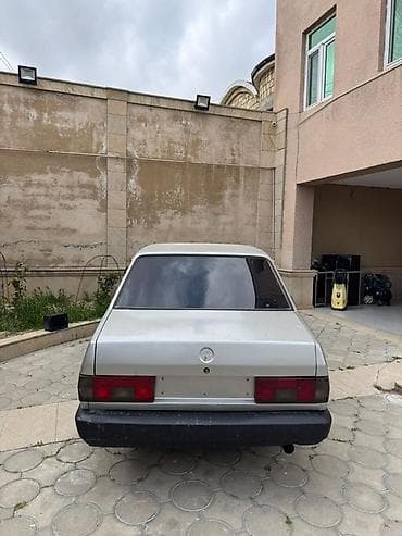 avtomobil kreditle: Kredite verilir Ele 1100 12 ay 350 manatdan.Otur sur mawindir.Elage — 1