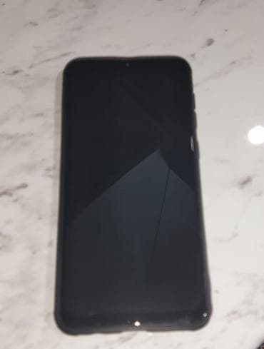 azeri ingilis tercume kamera: Telefon:A50 4/64 yaddaş heç bir problemi yoxdur sadəcə palatada 25 — 2