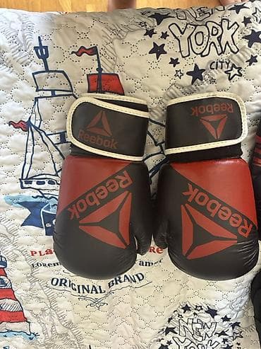 Другое для спорта и отдыха: MMA/boks dəsti – Venum və Reebok Komplektin tərkibi: - Reebok boks — 2