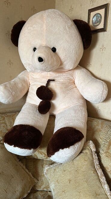 goy qurşağı: Uşaq oyuncaqları dəsti Tərkib: - Böyük yumşaq dovşan oyuncağı: ağ — 22