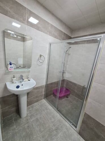 podmayak mənzillər: Bayılda Dünyagöz klinikası yaxınlığında 16 mertebeli binanın 5-ci — 11