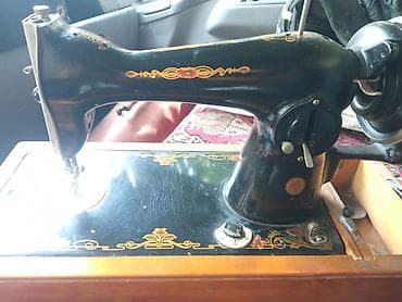 antik service: Klassik mexaniki tikiş maşını - Korpus: dözümlü tökmə metal, qara lak — 1