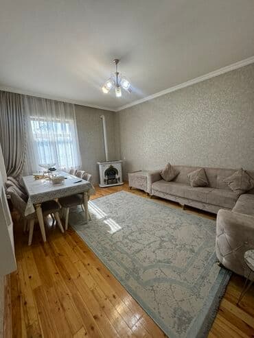 tecılı satilir: 3 otaqlı, 100 kv. m, Orta təmir — 3