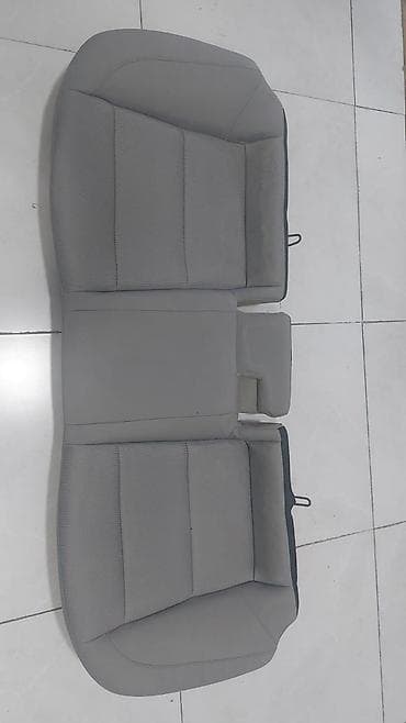 arxa panel: Avtomobil oturacağı Çox ideal vəziyyətdədir. Təcilli satılır. Bir çox — 1