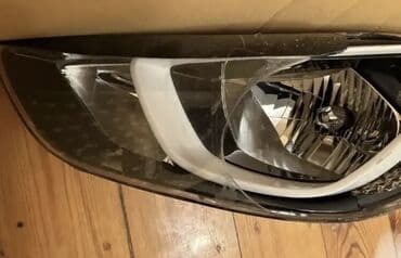 ceşqa fara: Sol, Hyundai — 5