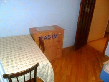 8 mikrorayon: Nəsimi rayonu, 4-cü Mikrorayonda, 4-otaqlı, sahəsi 110kv-m olan mənzil — 15