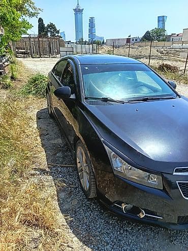 Chevrolet Cruze: 1.4 l | 2014 il 348200 km Sedan — 8