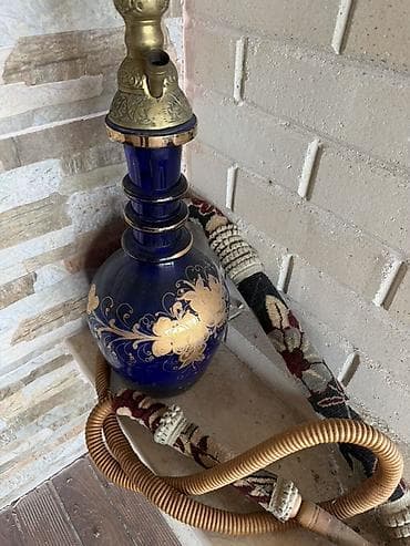 Klassik nərgilə (şişə qab + mis gövdə + lülə) - Gövdə: əl naxışlı