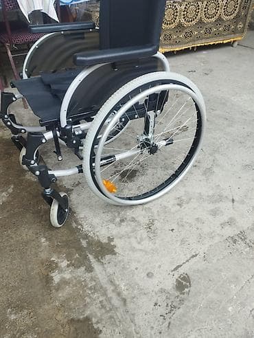 Yerimək üçün arabalar, çəliklər, əsalar, rollatorlar: Ottobock əlil arabası - Brend: Ottobock - Manual (özünəyürüşlü) — 4