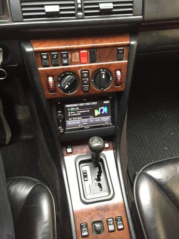 manitor mersedes: Mersedes w124 android monitor 🚙🚒 ünvana və bölgələrə ödənişli — 1