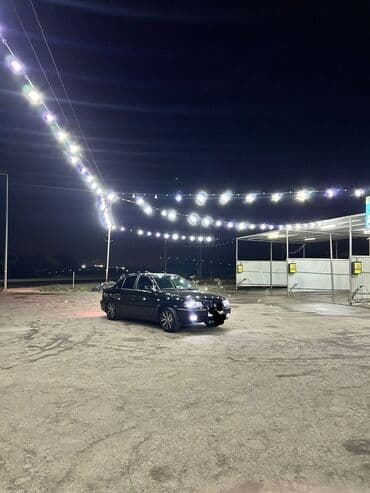 çin maşınları turbo az: Maşın: Qara rəngli sedan Xüsusiyyətlər: - Korpus: 4 qapılı sedan — 7