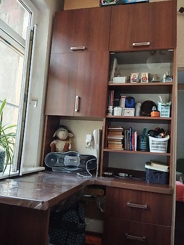 Künc iş masası və kitab rəfi olan modul mebel dəsti - Material: taxta