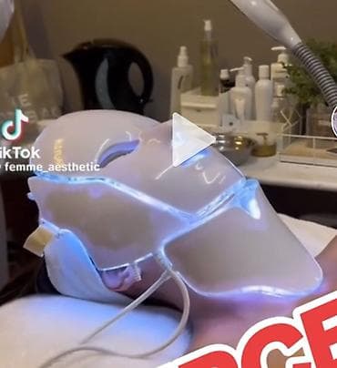 LED işıq terapiyası maskası ilə üz və boyun üçün prosedur - Peşəkar