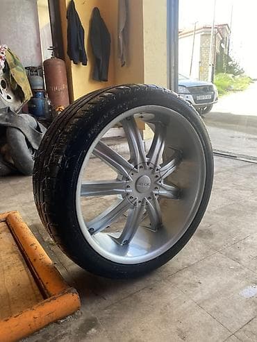 Disk təkər R 22, 5 Boltlu